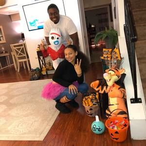 Meet your Posher, Gregory